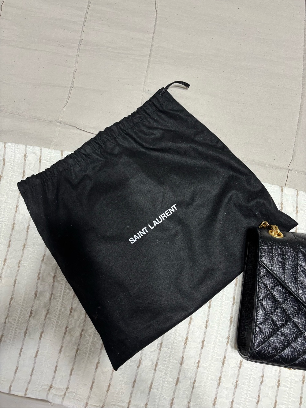 Like NEW YSL Medium Envelope Quilted Flap Bag In Black - Picture 16 of 16